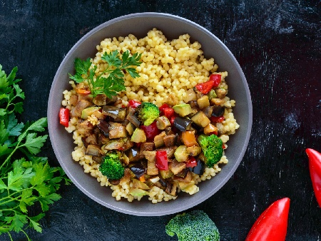 Кускус със задушени зеленчуци - снимка на рецептата Кускус със задушени зеленчуци - снимка на рецептата